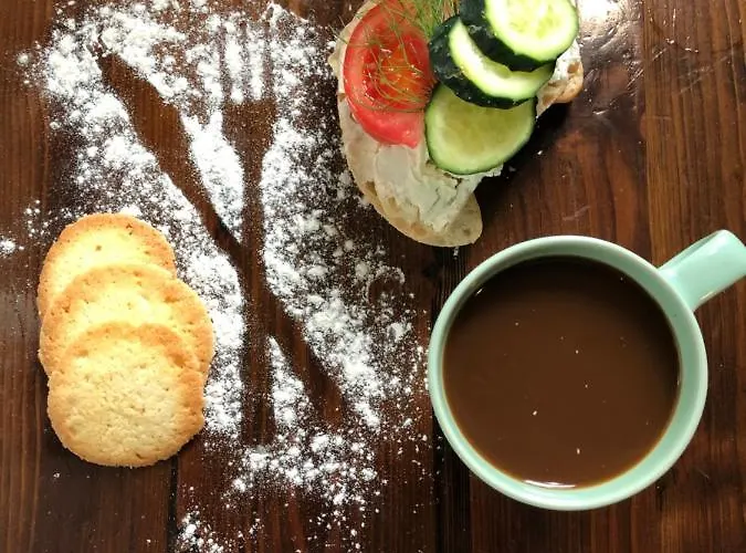 Helvetia - Private And Panzió Varsó