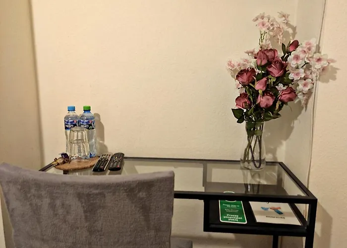 Panzió Helvetia - Private And Varsó