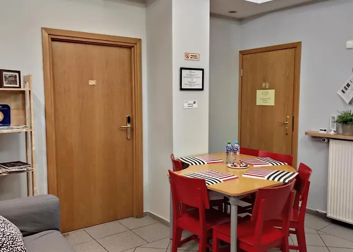 Panzió Helvetia - Private And *