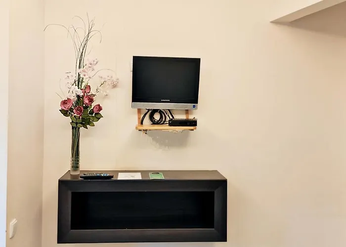 Panzió Helvetia - Private And *