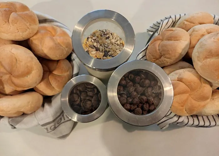 Helvetia - Private And Panzió *