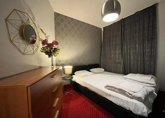 Helvetia - Private And * Varsó