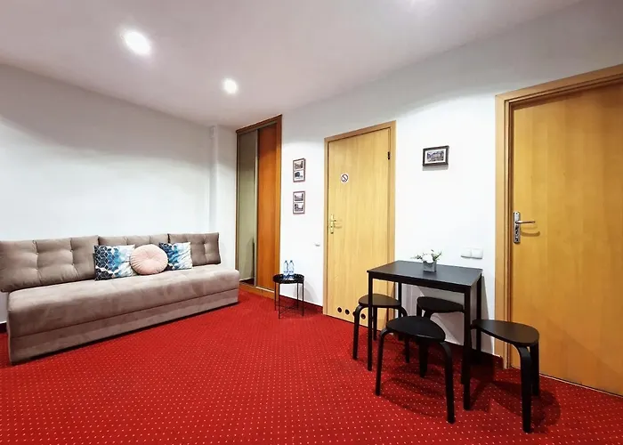 Panzió Helvetia - Private And