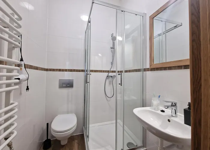 Panzió Helvetia - Private And *