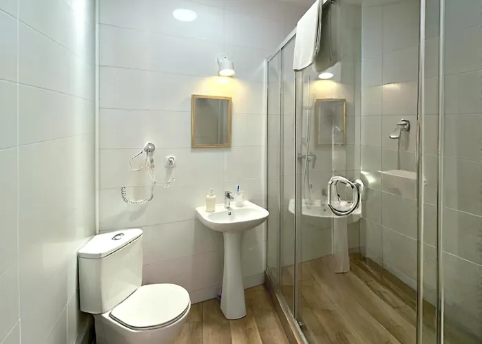 Panzió Helvetia - Private And *